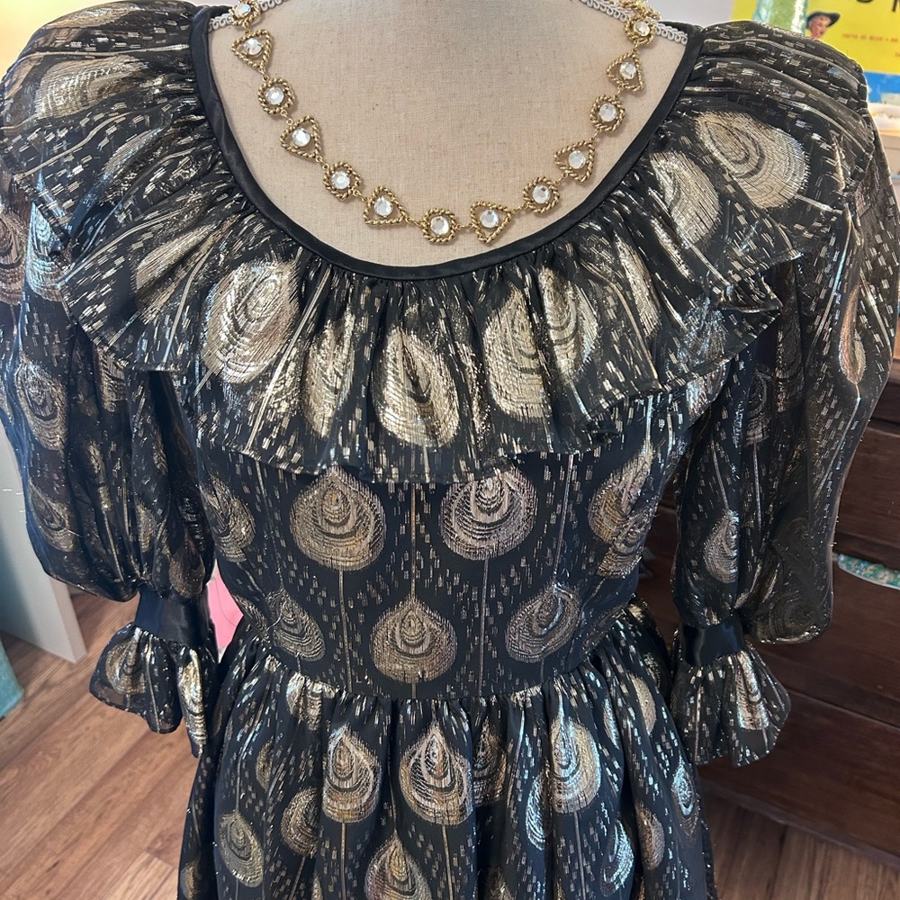 Vintage Art Deco Puff Sleeve Dress - Picture 9 of 11